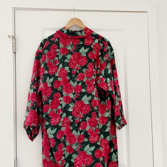 VTG Victoria's Secret Gold Label Maxi Length Floral Rose Print Robe - Picture 12 of 12